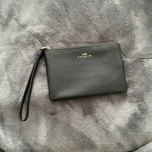 Coach Zip Wallet Clutch